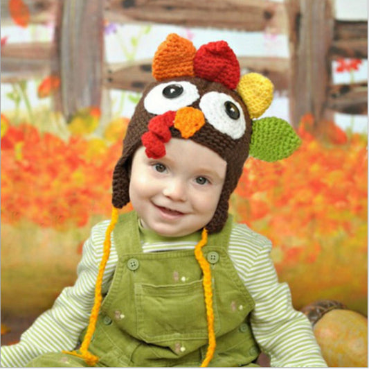 Thanksgiving hand-woven turkey hat